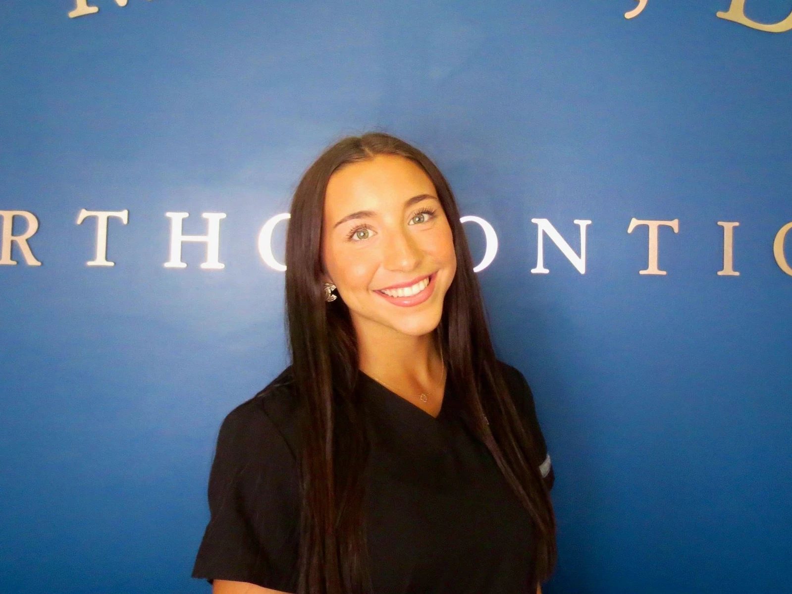 Londyn, Dental Assistant at Lefort Orthodontics